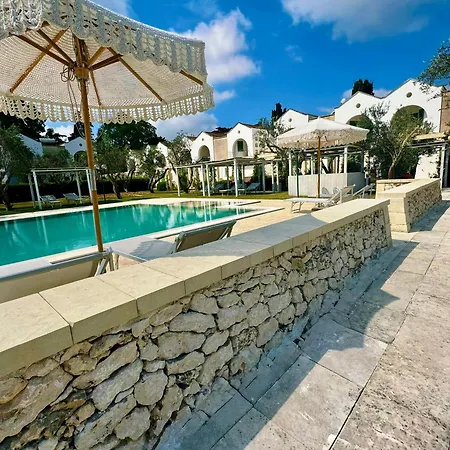 Borgo Primizia אתר נופש 4*
